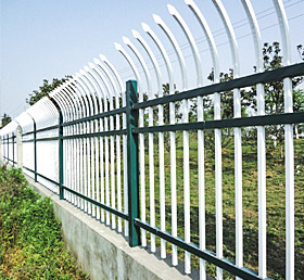 彎弧圍欄 彎弧圍欄