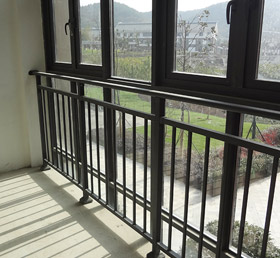 護(hù)窗欄桿 護(hù)窗欄桿