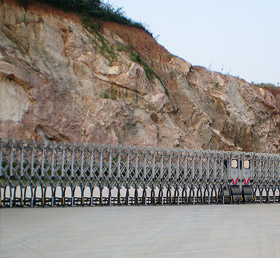 電動(dòng)伸縮門